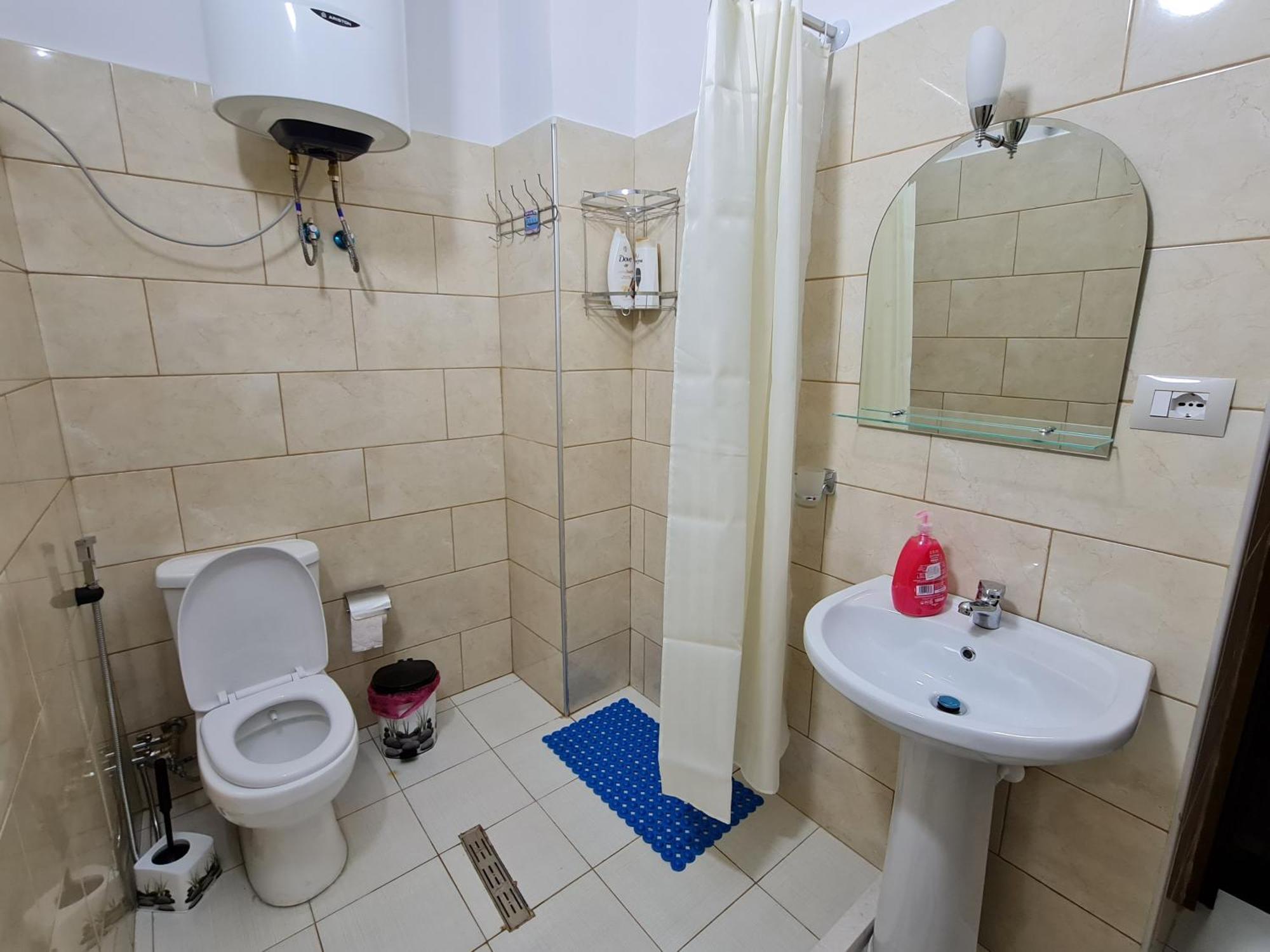 Jon'S Apartment Tiranë Ngoại thất bức ảnh
